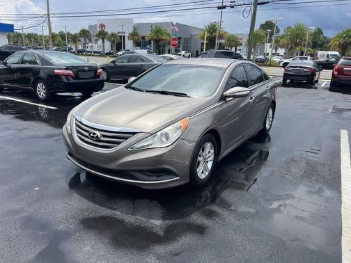 2014 Hyundai SONATA GLS