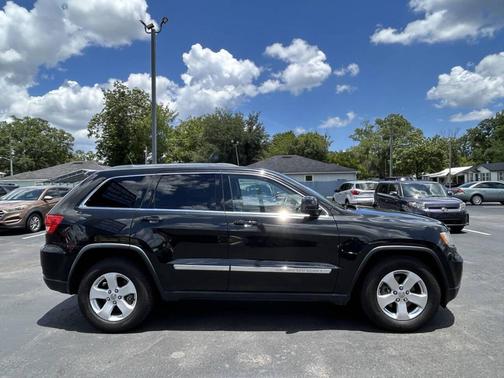 Black 2013 Jeep Grand Cherokee Laredo