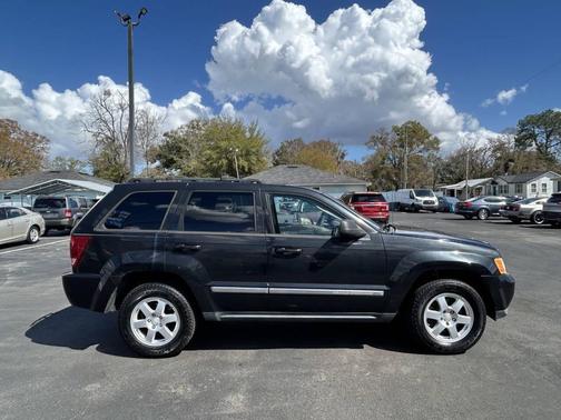 2010 Jeep Grand Cherokee Laredo