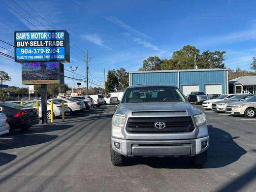 2014 Toyota Tundra SR