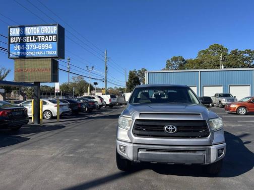 2014 Toyota Tundra SR