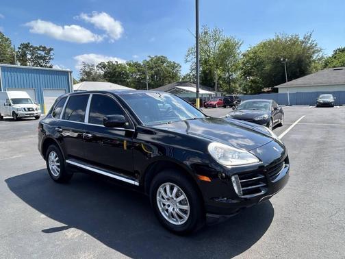 Black 2010 Porsche Cayenne Cayenne