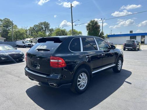 Black 2010 Porsche Cayenne Cayenne