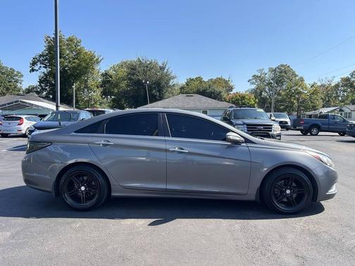 2013 Hyundai SONATA Limited