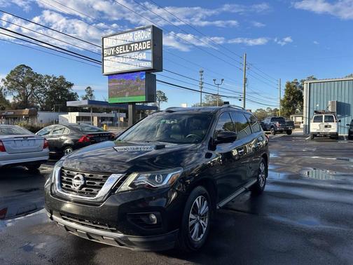 2019 Nissan Pathfinder SL