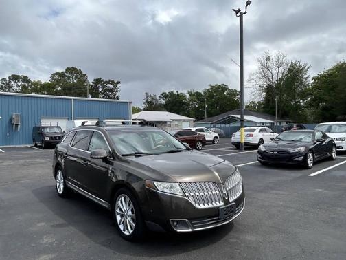 Brown 2011 Lincoln MKT EcoBoost