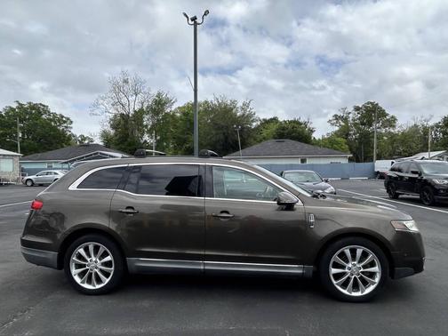Brown 2011 Lincoln MKT EcoBoost