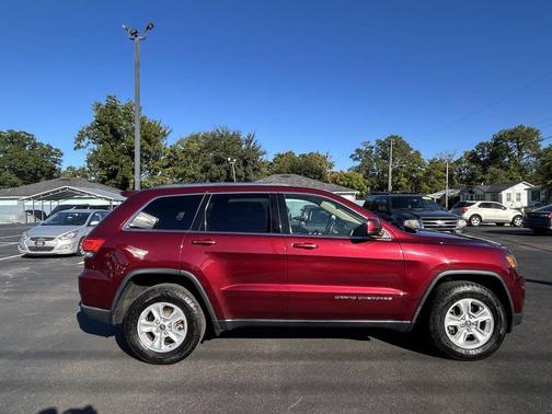 2016 Jeep Grand Cherokee Laredo