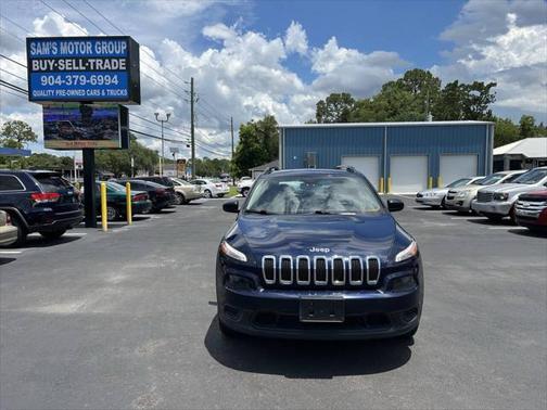 2015 Jeep Cherokee Sport
