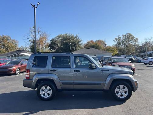 2012 Jeep Liberty Sport