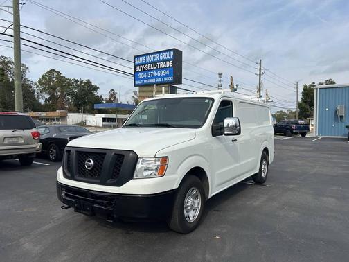 2017 Nissan NV Cargo NV3500 HD S V8
