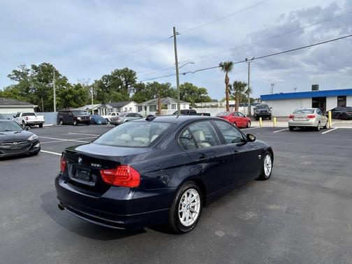 Blue 2010 BMW 328 xDrive