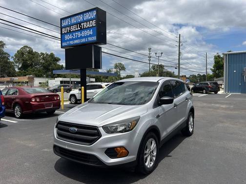 Ingot Silver Metallic 2019 Ford Escape S