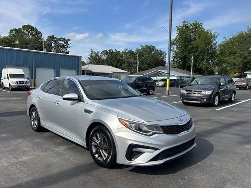 Sparkling Silver 2020 Kia Optima LX