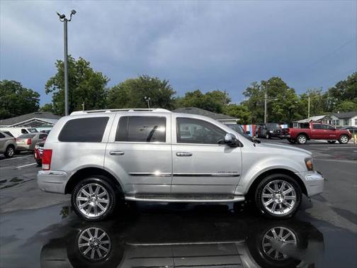 2008 Chrysler Aspen Limited