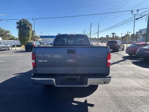 2005 Ford F-150 XLT