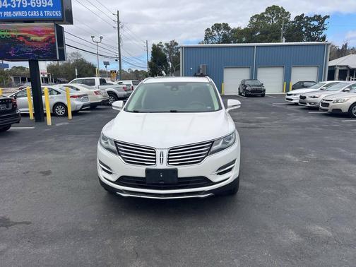 2015 Lincoln MKC Base