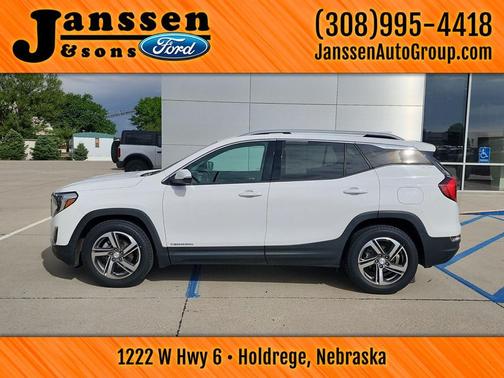 Summit White 2020 GMC Terrain SLT