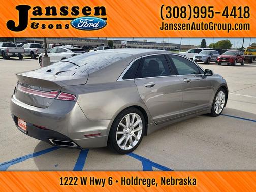 2016 Lincoln MKZ Base