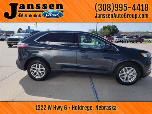 2022 Ford Edge SEL