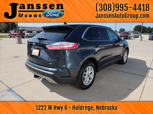 2022 Ford Edge SEL