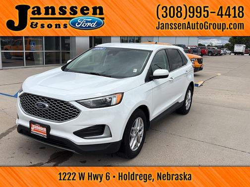 Star White Metallic Tri-Coat 2024 Ford Edge SEL