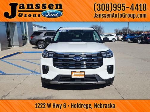 Star White Metallic Tri-Coat 2026 Ford Explorer Active w/200A Pkg