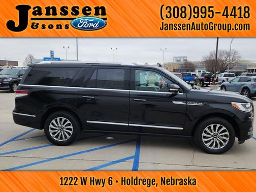 2024 Lincoln Navigator Premiere