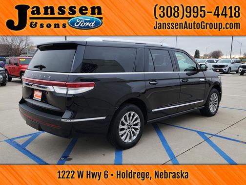 2024 Lincoln Navigator Premiere