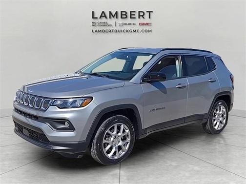 2022 Jeep Compass Latitude Lux