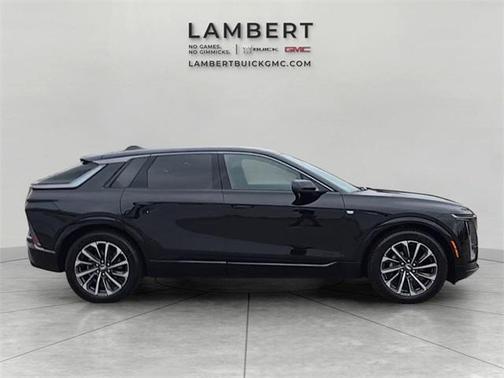 2024 Cadillac LYRIQ Sport