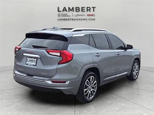 2024 GMC Terrain Denali