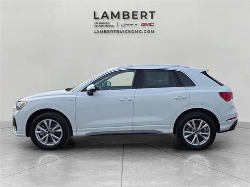 2025 Audi Q3 Premium 45 TFSI S line quattro Tiptronic