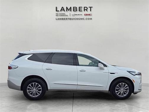 2024 Buick Enclave Essence FWD