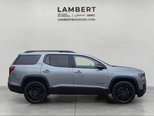2023 GMC Acadia AWD SLT