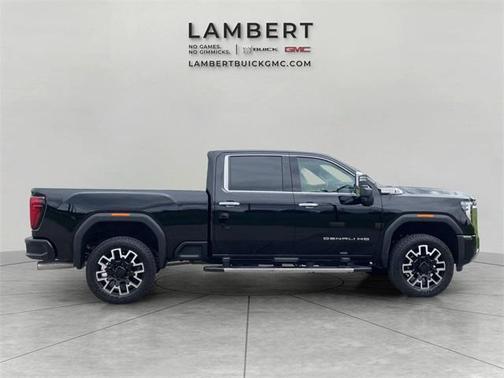 2025 GMC Sierra 2500 Denali