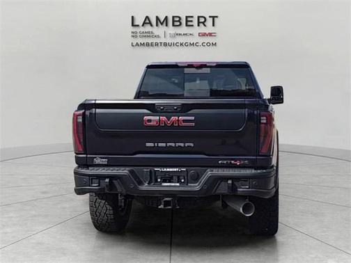 2025 GMC Sierra 2500 AT4