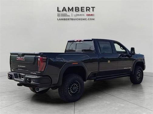 2025 GMC Sierra 2500 AT4