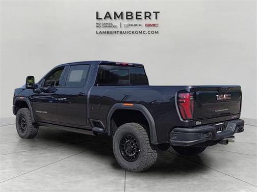 2025 GMC Sierra 2500 AT4