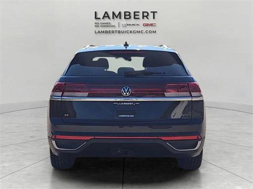 2024 Volkswagen Atlas Cross Sport 2.0T SE w/Technology 4MOTION