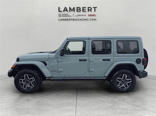 2024 Jeep Wrangler 4-Door Sahara 4x4