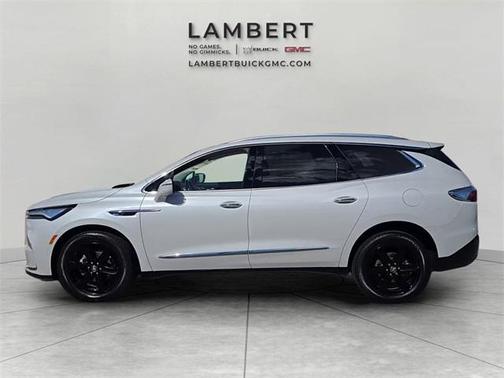 2023 Buick Enclave Essence AWD