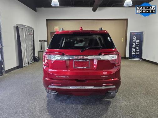 2023 GMC Acadia Denali