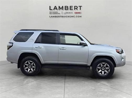 2024 Toyota 4Runner TRD Off Road