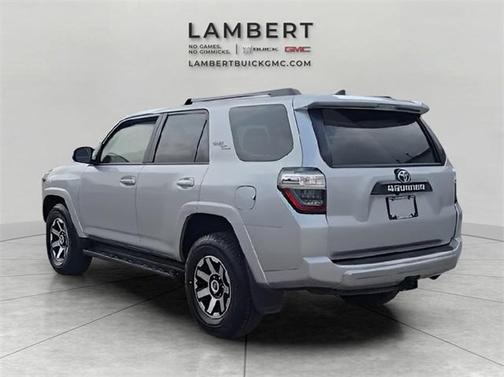 2024 Toyota 4Runner TRD Off Road