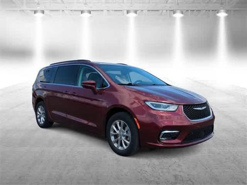 2022 Chrysler Pacifica Touring L AWD