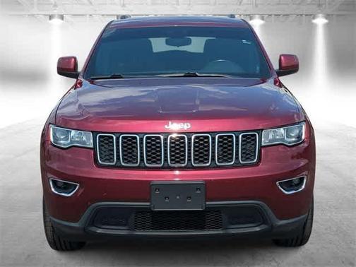 2017 Jeep Grand Cherokee Laredo 4x4