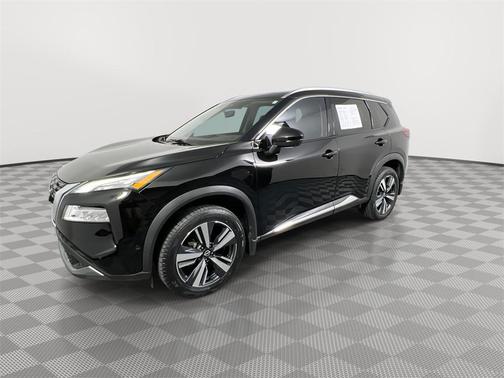 2022 Nissan Rogue SL