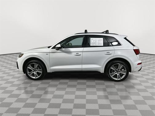 2025 Audi Q5 45 S line Premium