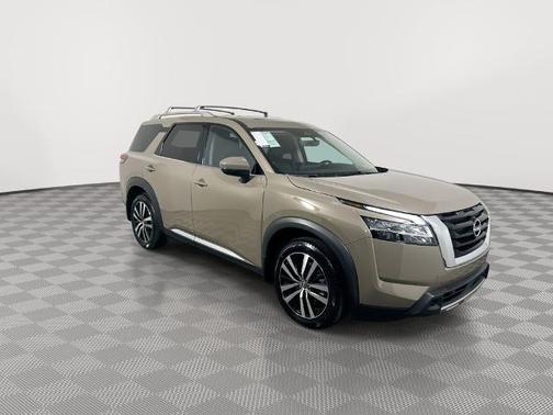 Baja Storm 2023 Nissan Pathfinder Platinum